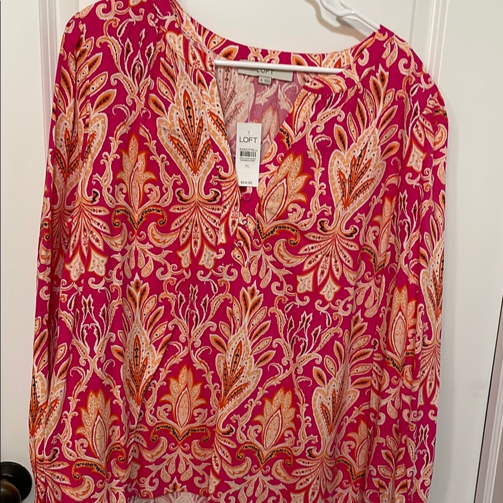 LOFT Women's Pink Paisley Top
